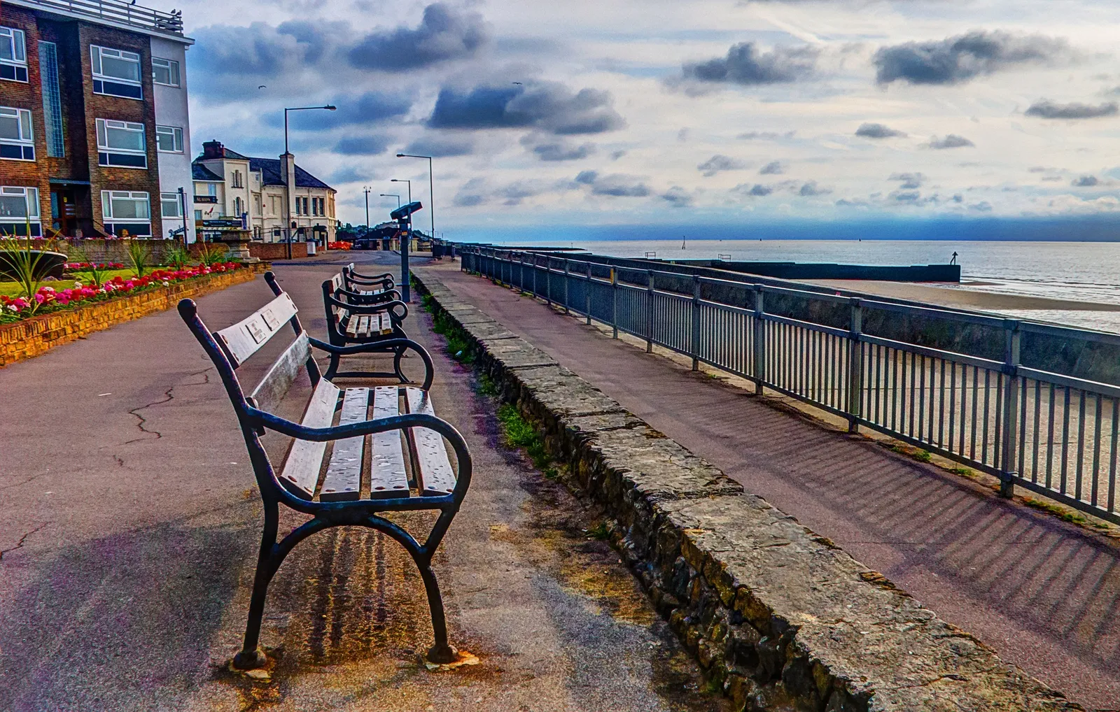 Essex's Coastal Jewels: The Ultimate Guide to the Top 12 Beaches for Campers