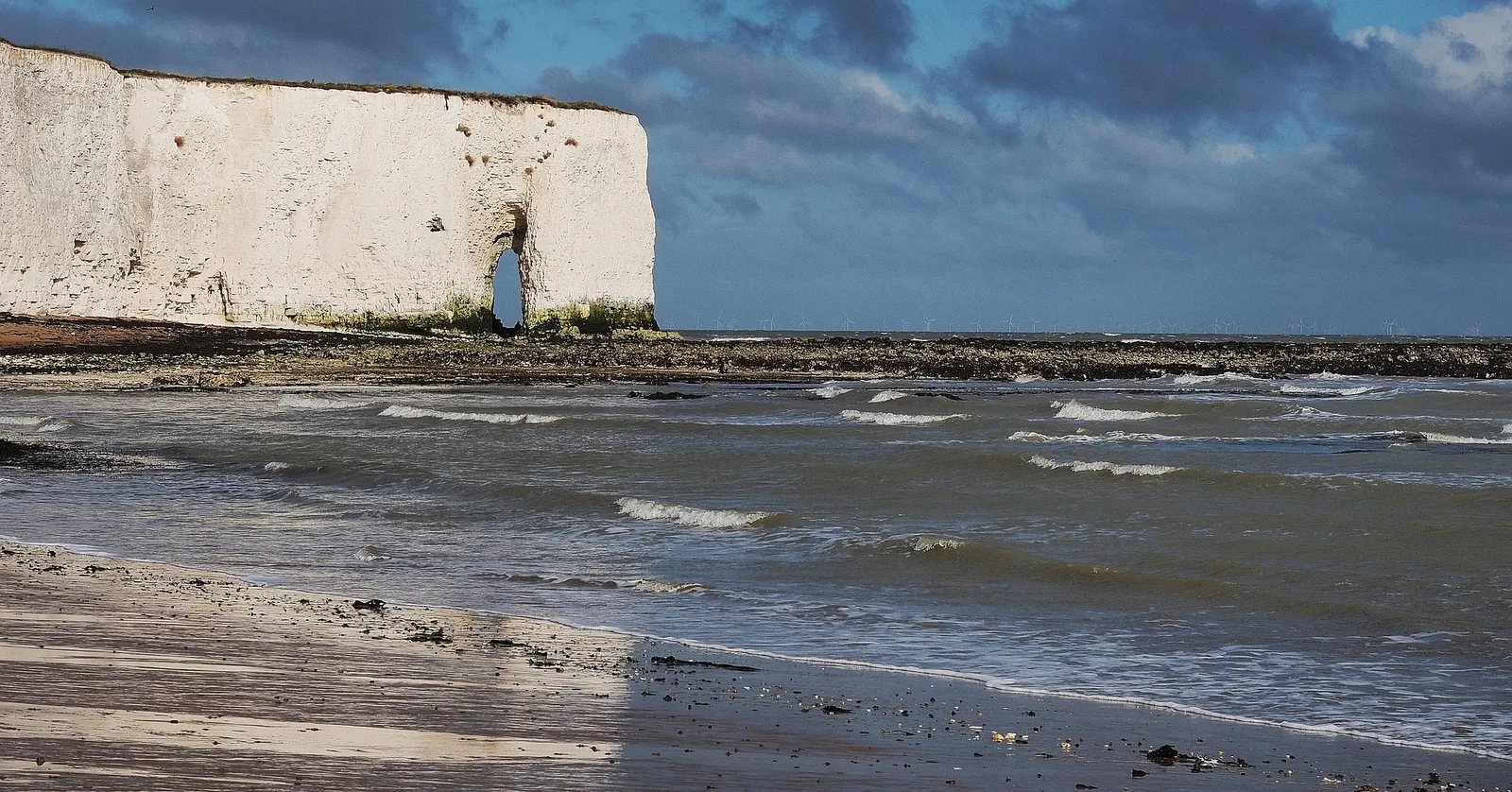 Best Beaches to Visit in Kent: A Camper's Guide